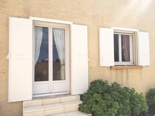 Pose de volet battant aluminium à précadre dormant sur mesure à St Just