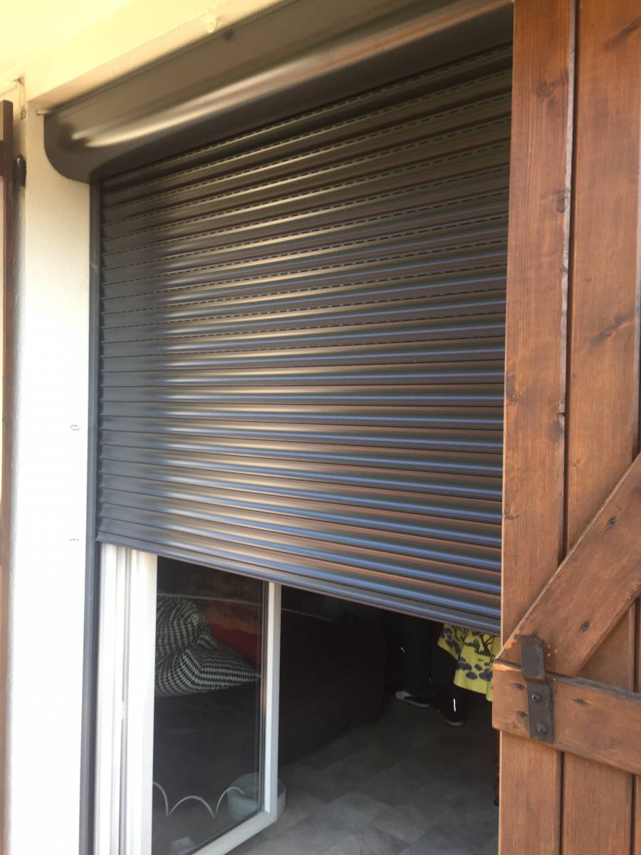 Volets rénovation pour porte fenêtre