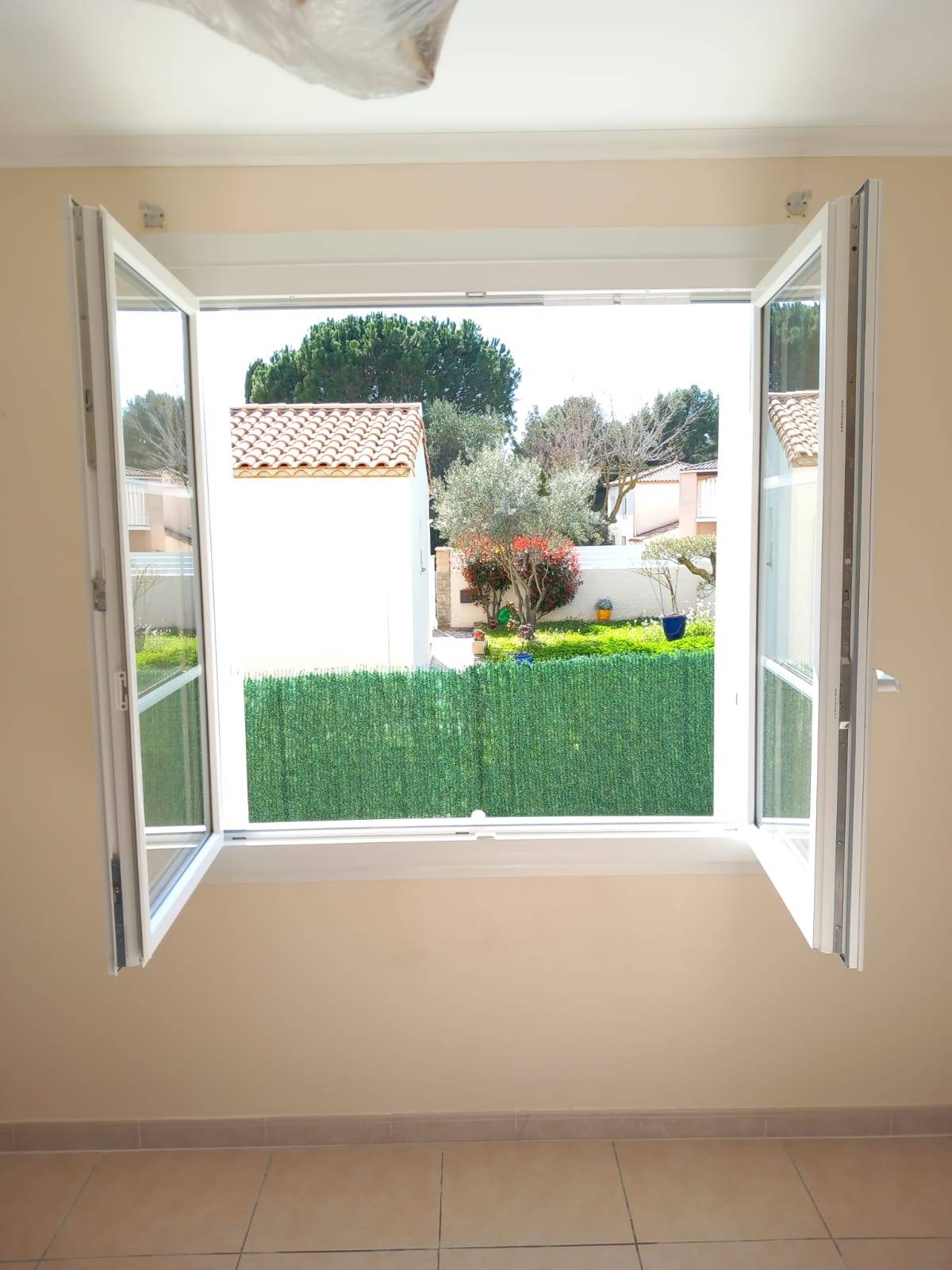 Portes fenêtres en pvc