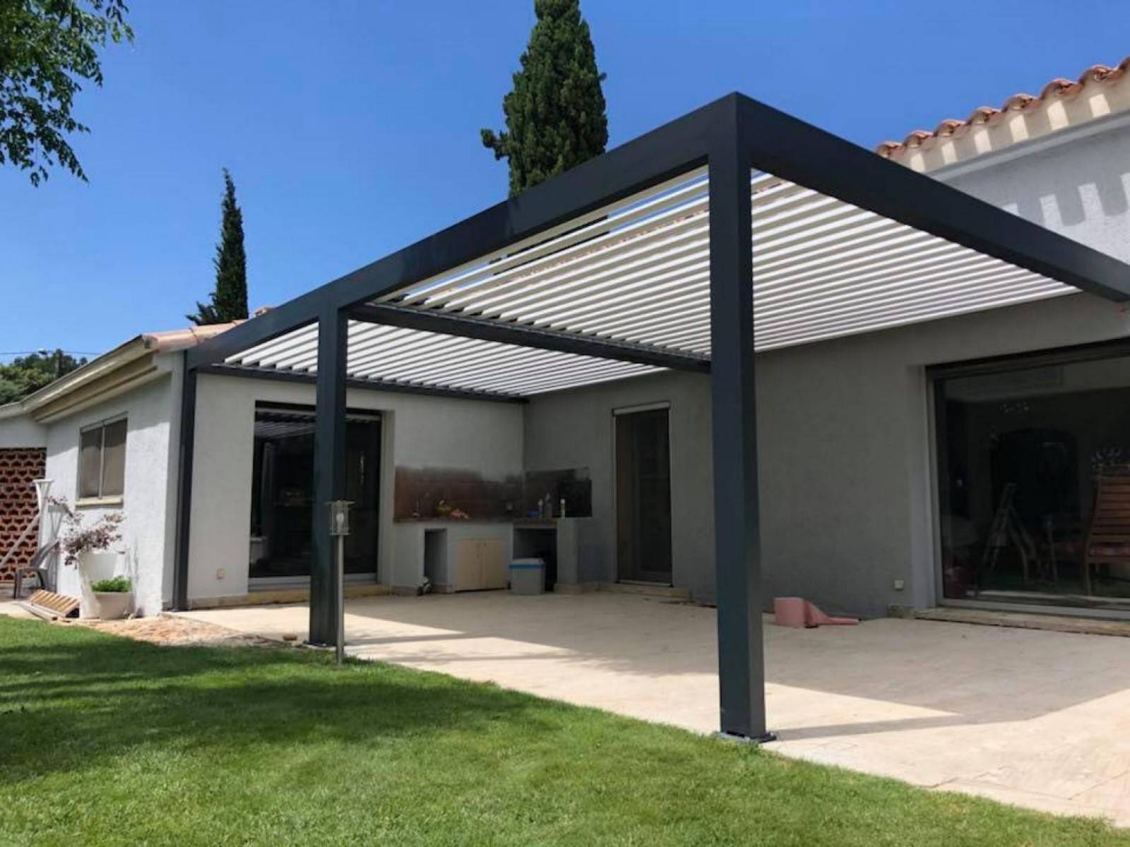 Pergola en aluminium sur mesure  IZI 2 modules