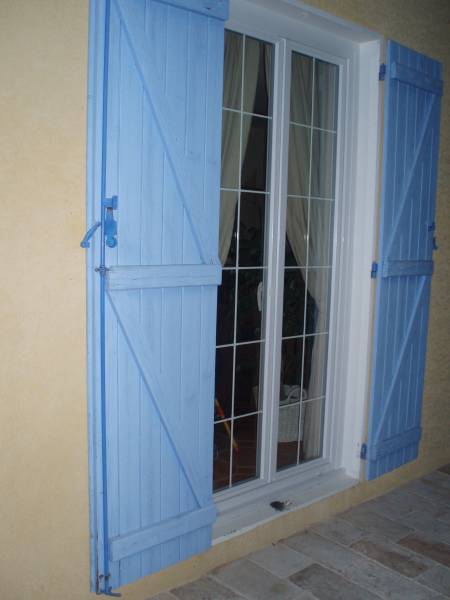 Rénover ses fenêtres sur une villa