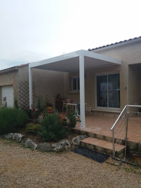 Pergola bioclimatique à St Gely du Fesc