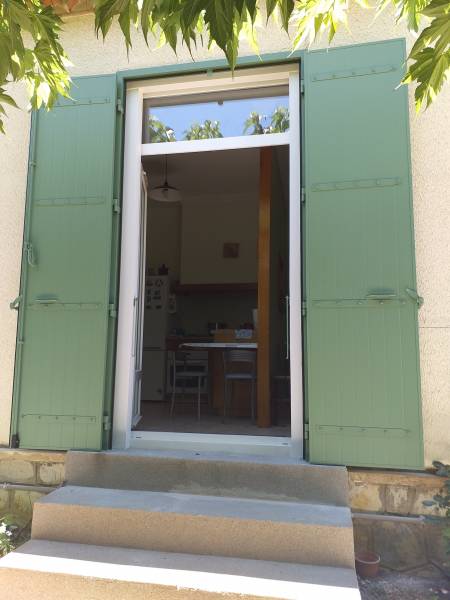 Volet aluminium isolé sur précadre à MONTPELLIER
