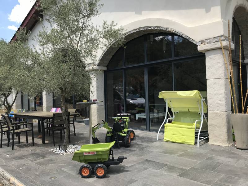 Baie coulissante alu avec imposte