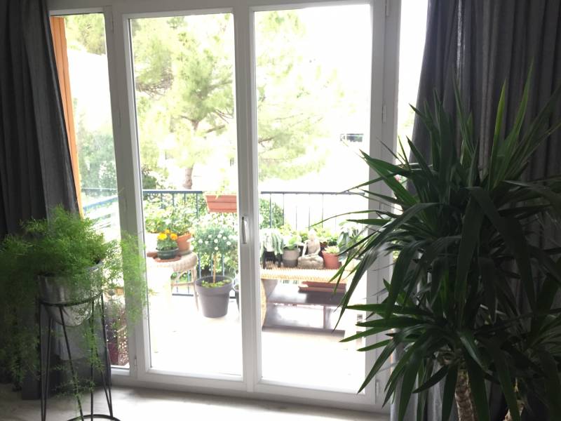 Porte fenêtre PVC 2 vantaux + 2 Fixes latéraux