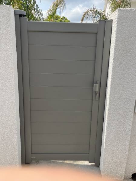 Portillon aluminium ANAE de Kostum