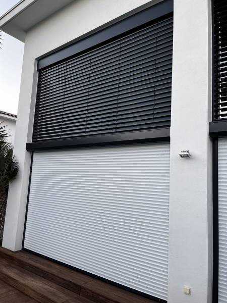 Volets roulants électriques et brises soleil orientables à Montferrier sur Lez proche de Montpellier
