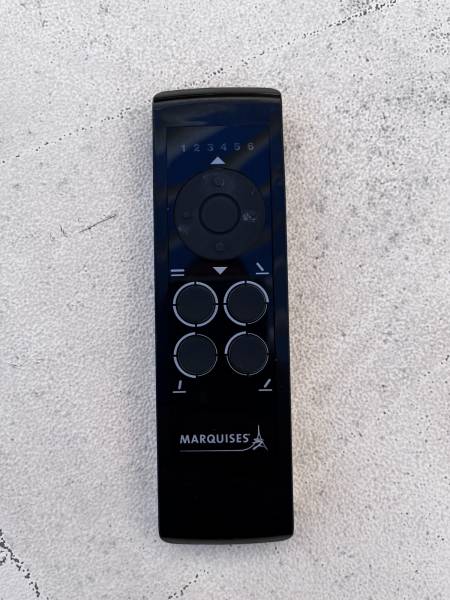 Télécommande multi fonction Marquise pour Pergola bioclimatique Marquise à Lattes proche Montpellier