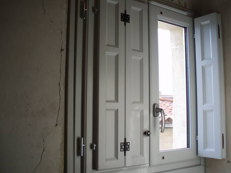 Rénovation de fenêtre bois centre ville Montpellier