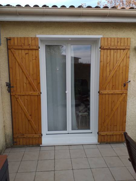 Porte fenêtre double vitrage sur Jacou