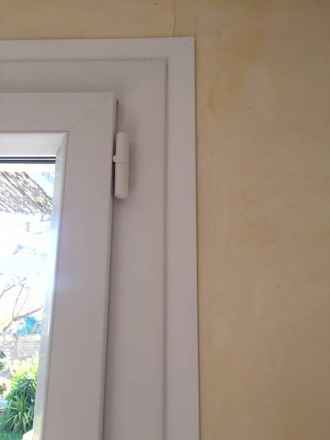 Détail angle de fenêtre PVC rénovation