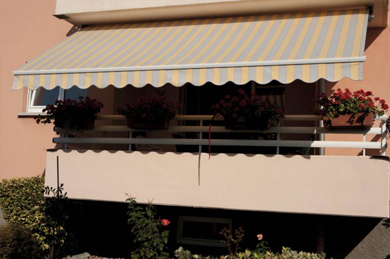 Store banne pour loggia