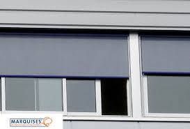 Store vertical pour fenêtre