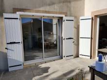 Notre zone d'activité pour ce service Vente et installation de baie vitrée Grosfillex double en applique pour maison à