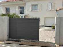 Notre zone d'activité pour ce service Vente et installation de baie vitrée Grosfillex double en applique pour maison à