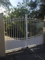 Notre zone d'activité pour ce service Vente et installation de baie vitrée Grosfillex double en applique pour maison à